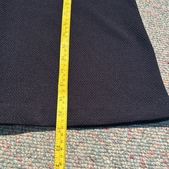 NWT 89th&Madison Navy Skirt size Large - Picture 8 of 9